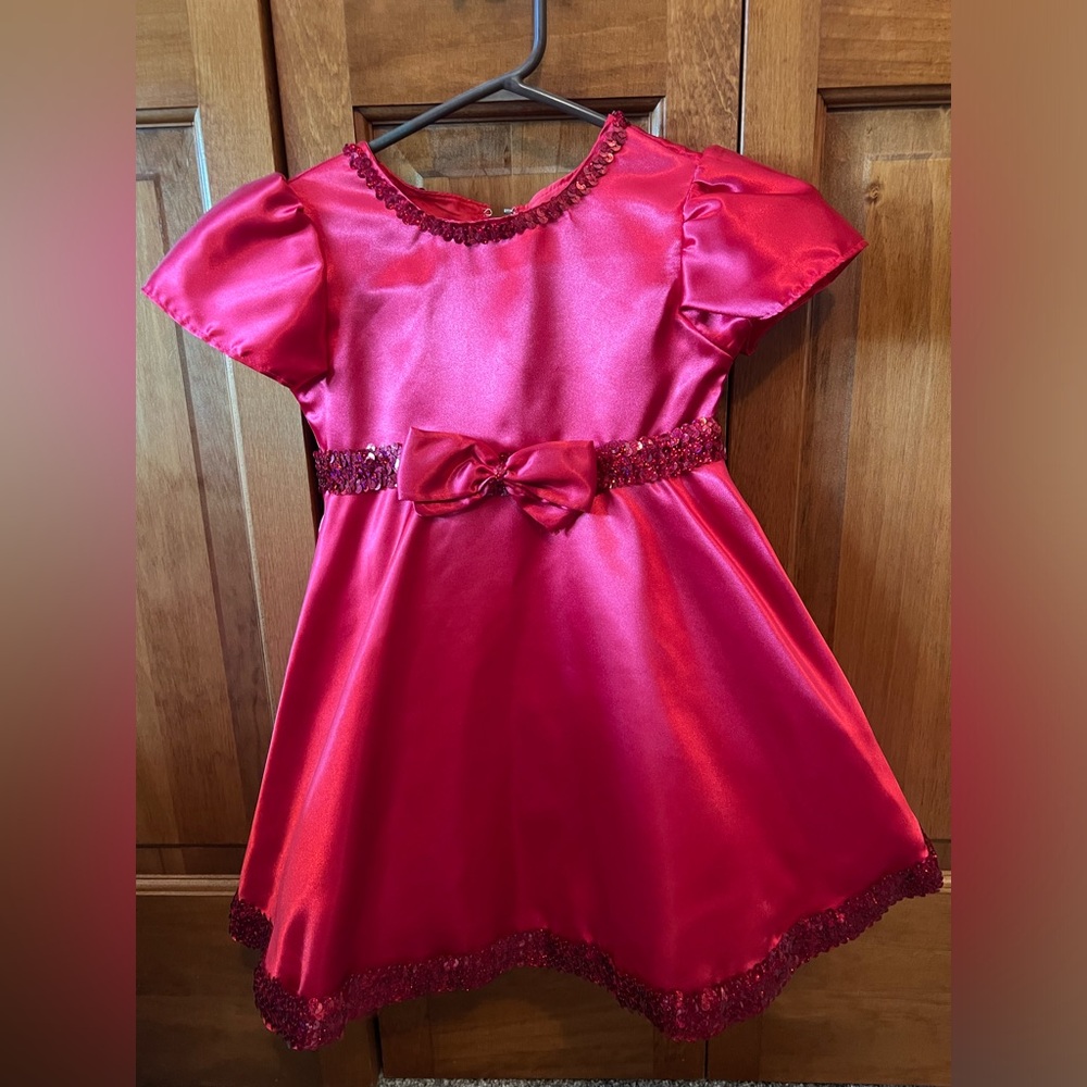 Custom made girls dress - fits size 4